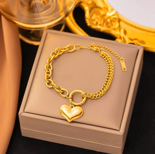 Pulsera de acero inoxidable corazón grande dorado